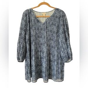 Catherines 3X Blue Floral Pleated Long Sleeve Shirt Blouse Flowy Fairy Plus Size